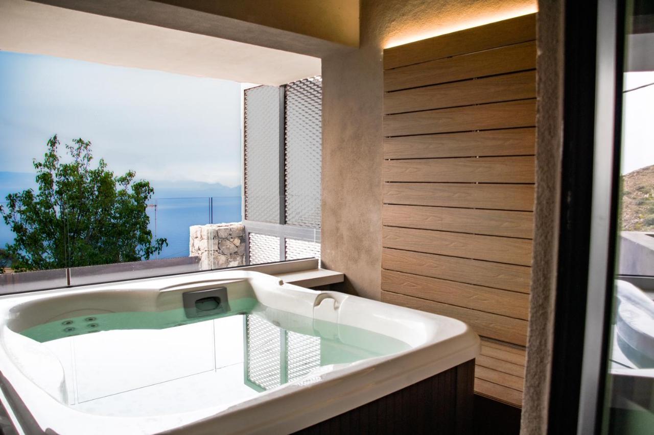 The View Luxury Apartments タオルミーナ エクステリア 写真